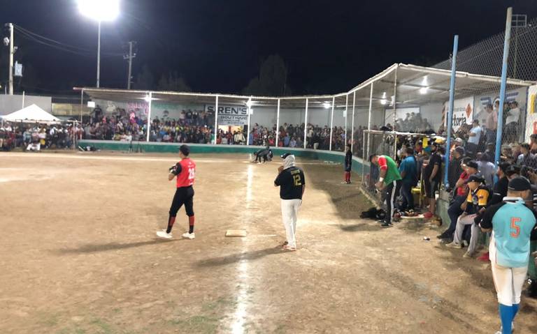 Disfrutan aficionados partido de beisbol en Guadalupe Victoria - El Sol de  Durango | Noticias Locales, Policiacas, sobre México, Durango y el Mundo